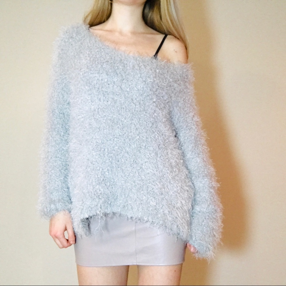 JOA Los Angeles Gray Fuzzy Sweater